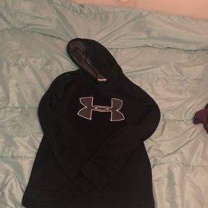 Under armor sweatshirt